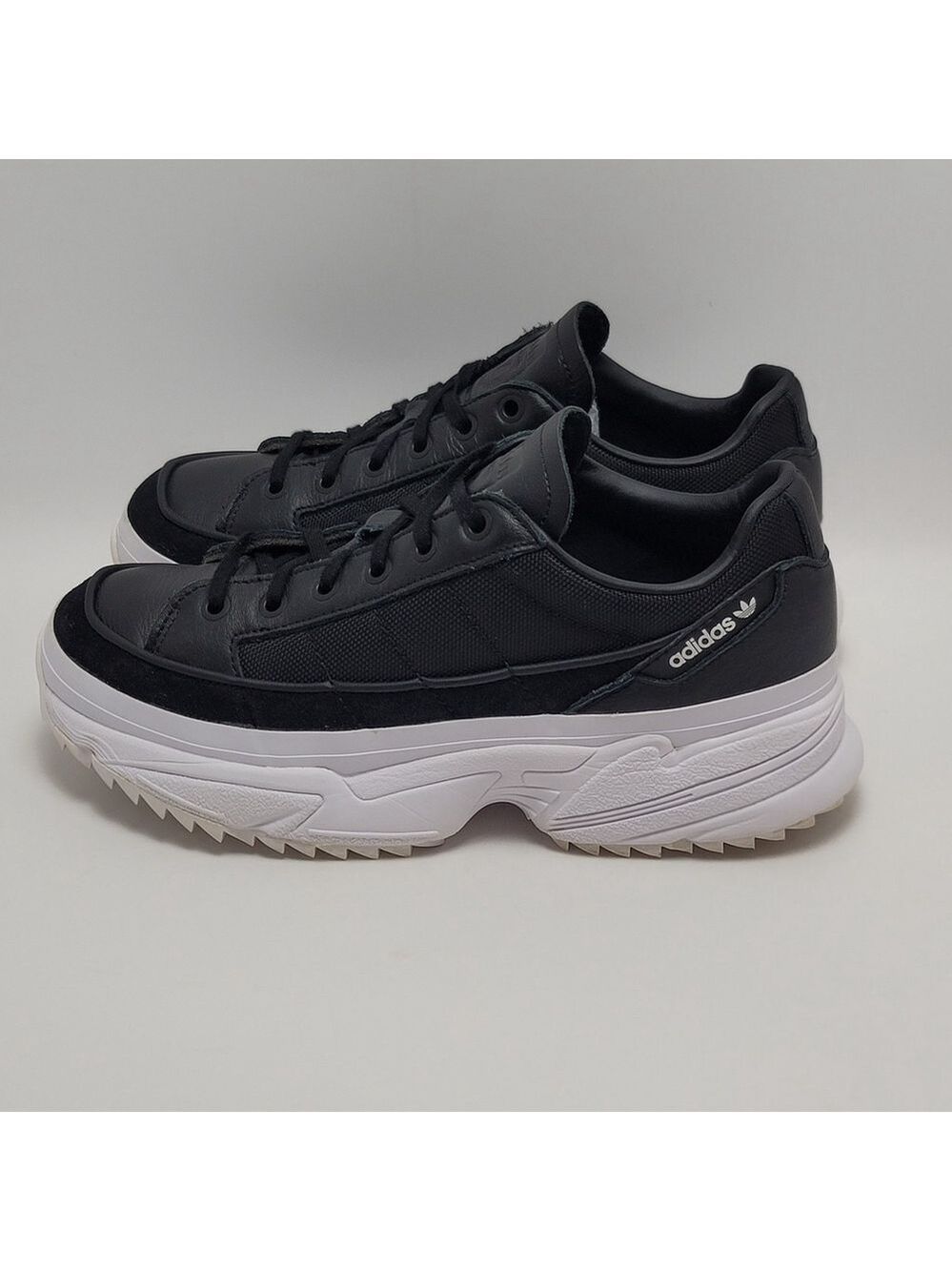 Adidas Originals Women's Kiellor Black White Low Top Platform SneakerSize 8.5